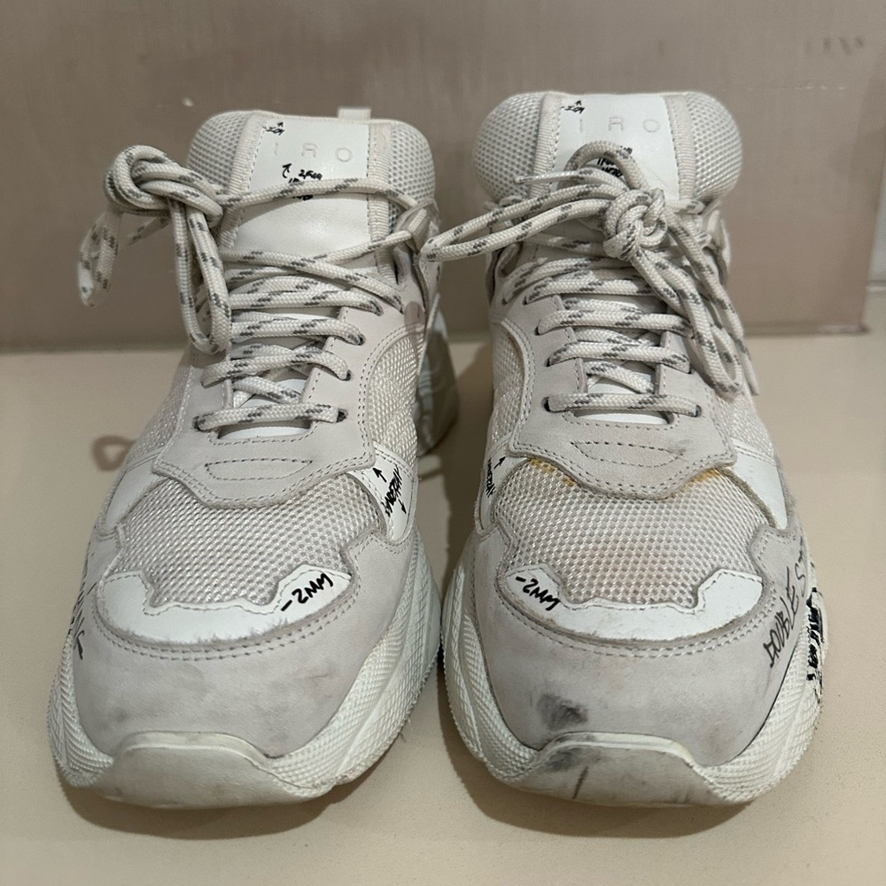 IRO CURVE RUNNERX, GRAFFITIED‎ WHITE SNEAKER SIZE 9 - Picture 8 of 11